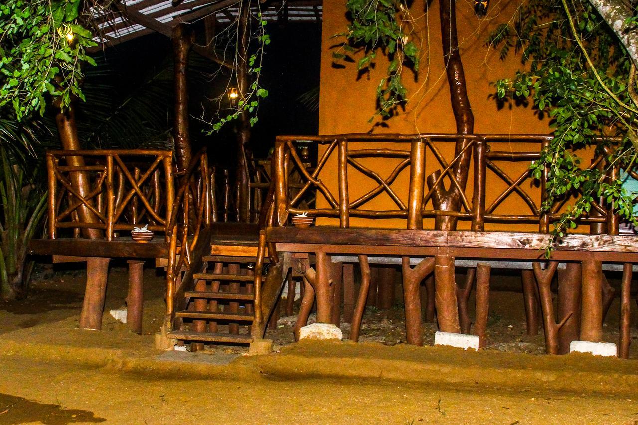 Yalaway Nature Villa Tissamaharama Bagian luar foto