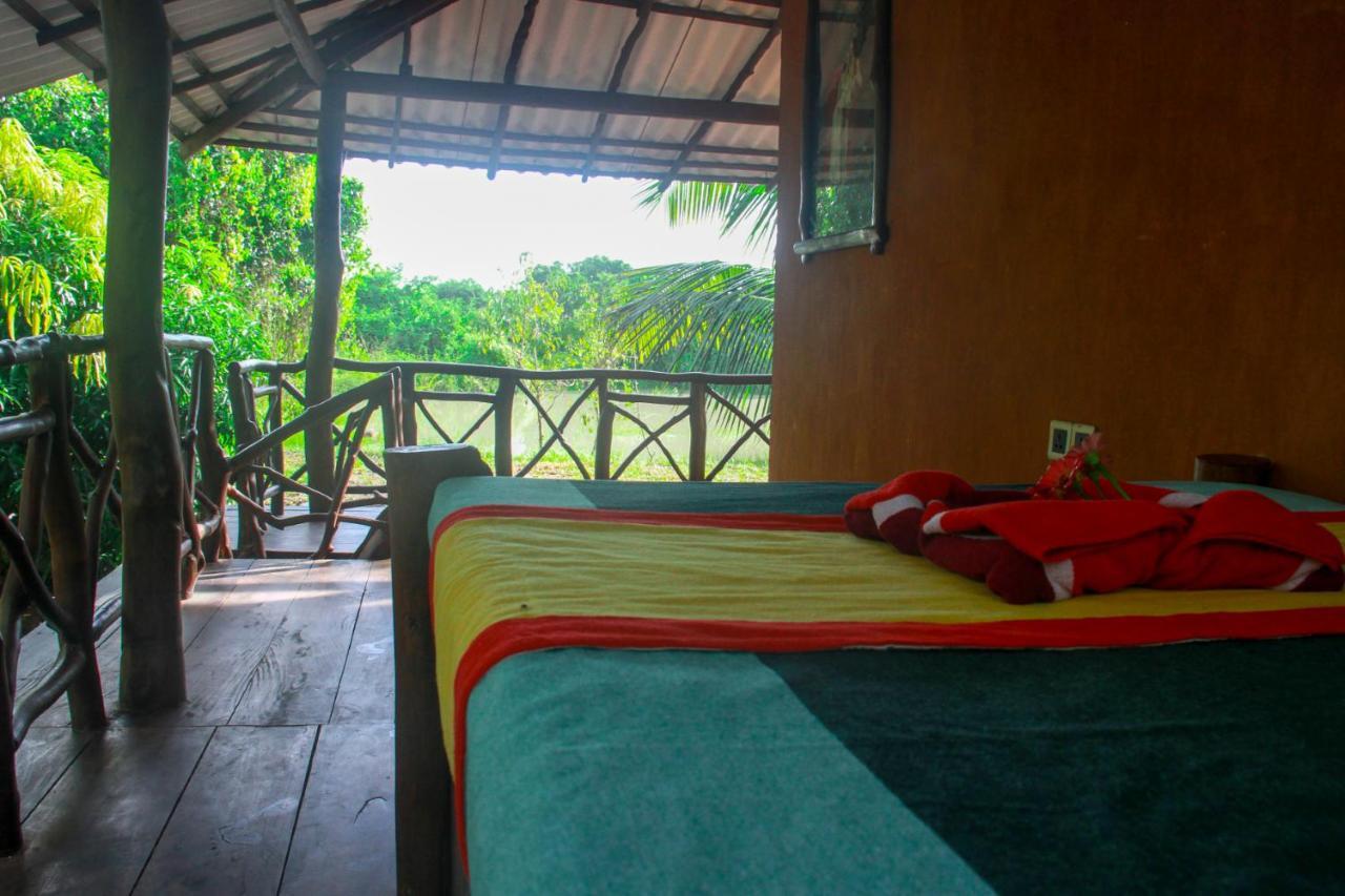 Yalaway Nature Villa Tissamaharama Bagian luar foto