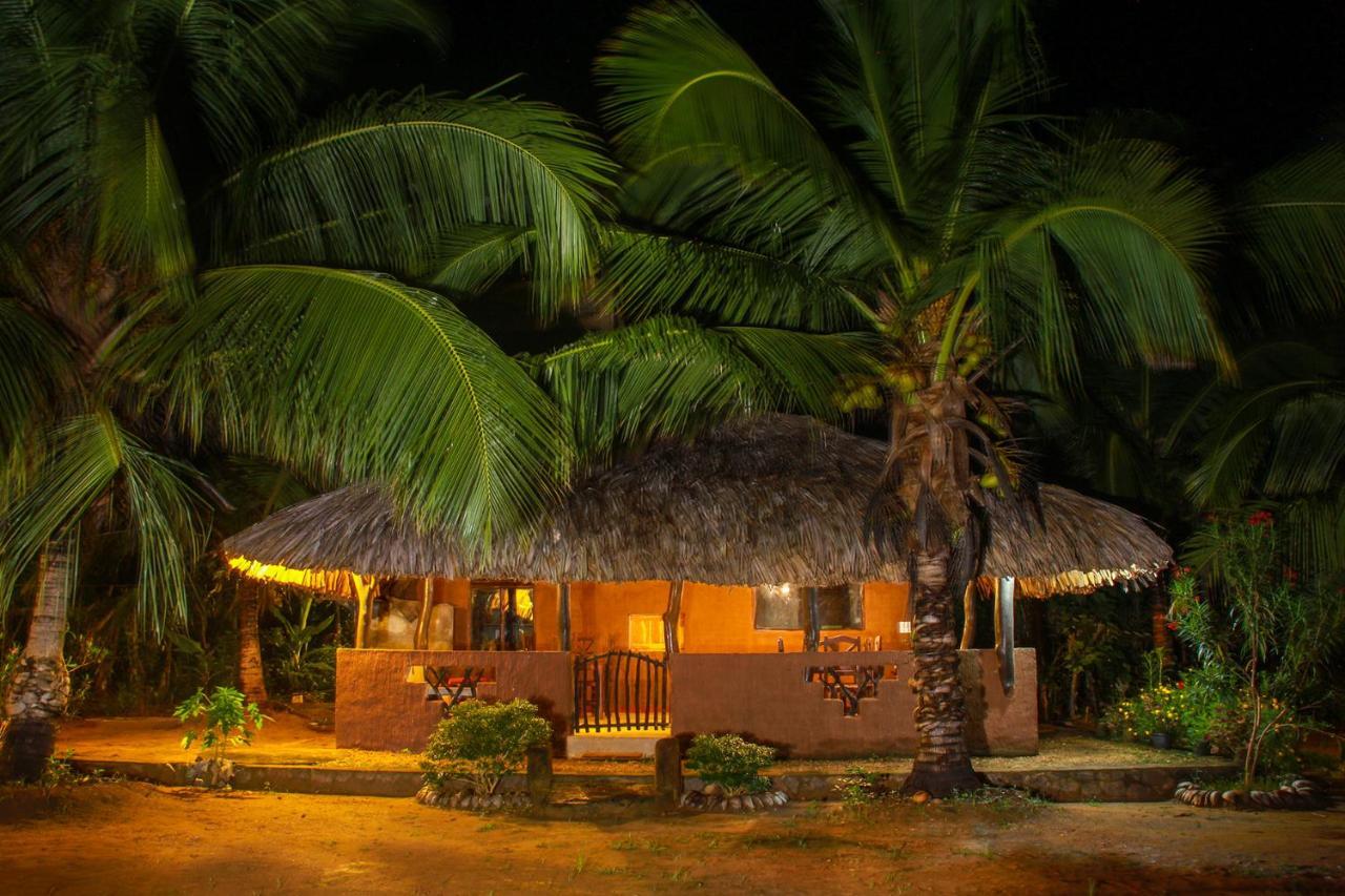 Yalaway Nature Villa Tissamaharama Bagian luar foto