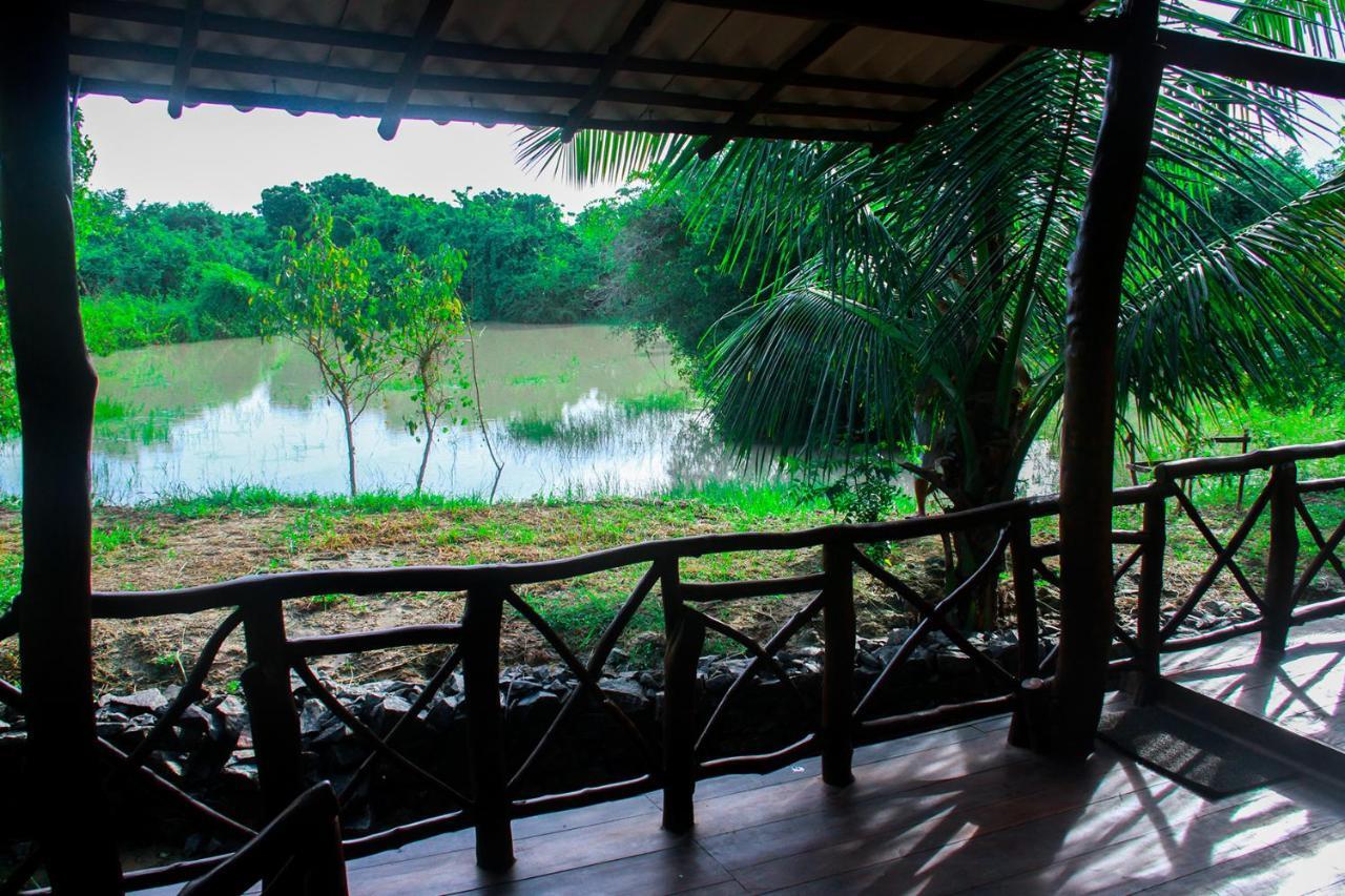 Yalaway Nature Villa Tissamaharama Bagian luar foto