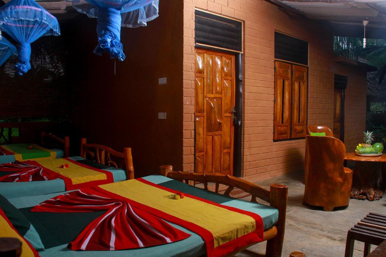 Yalaway Nature Villa Tissamaharama Bagian luar foto
